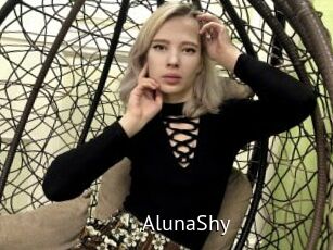 AlunaShy