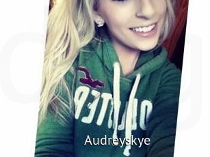 Audrey_skye