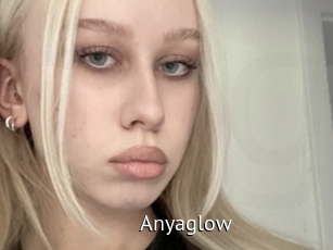 Anyaglow