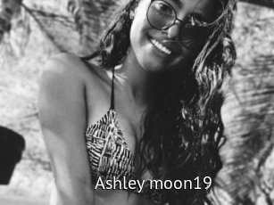 Ashley_moon19