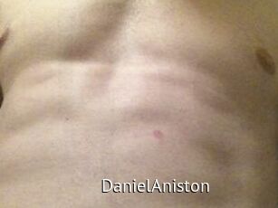 Daniel_Aniston