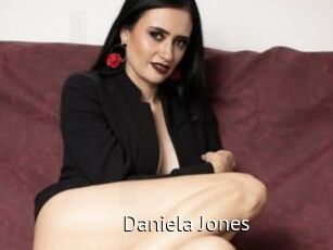 Daniela_Jones