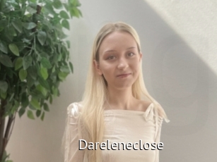 Dareleneclose