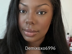 Demixoxo6996
