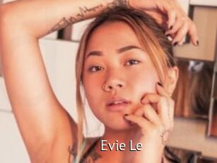 Evie_Le
