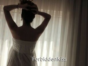 ForbiddenKiss_