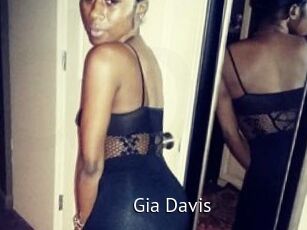 Gia_Davis