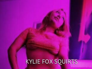 KYLIE_FOX_SQUIRTS