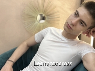Leonardocross