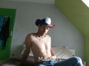 Mamours