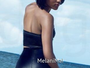 MelaniMai