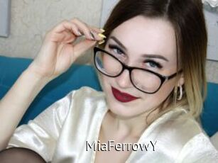 MiaFerrowY