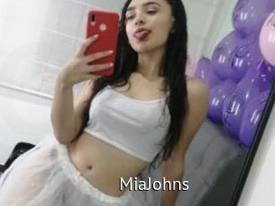 MiaJohns