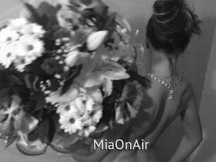 MiaOnAir