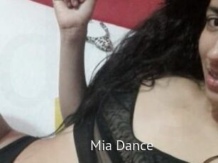 Mia_Dance