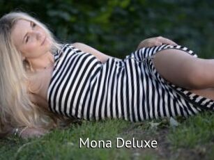 Mona_Deluxe_