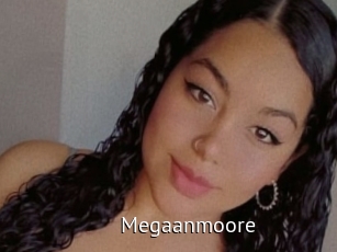 Megaanmoore