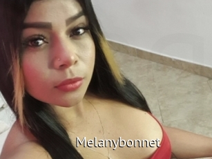 Melanybonnet