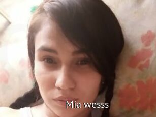 Mia_wesss