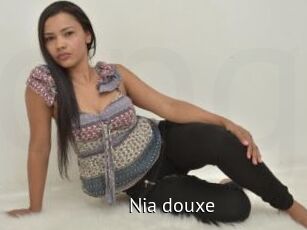 Nia_douxe