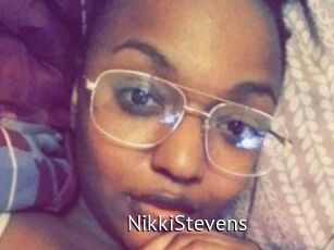 Nikki_Stevens
