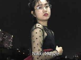 Nikki_Mayze