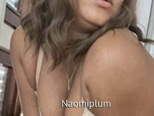 Naomiplum