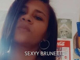 SEXYY_BRUNETTE