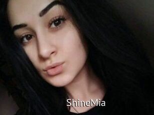ShineMia