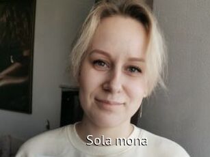 Sola_mona