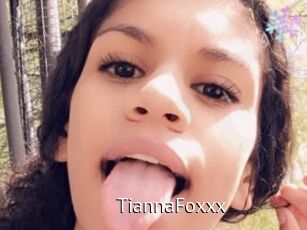 TiannaFoxxx