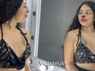 Violeteuks